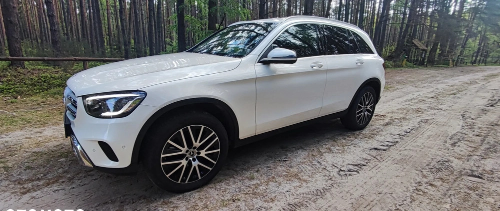 Mercedes-Benz GLC cena 185000 przebieg: 59000, rok produkcji 2019 z Międzybórz małe 326